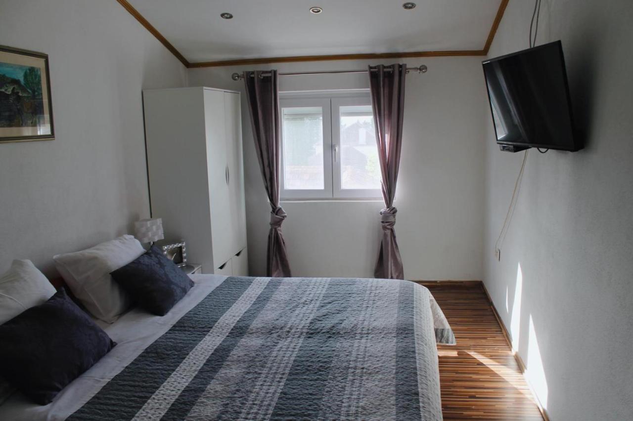 Penhaus Apartman Angelus Drage Pakostane Ngoại thất bức ảnh