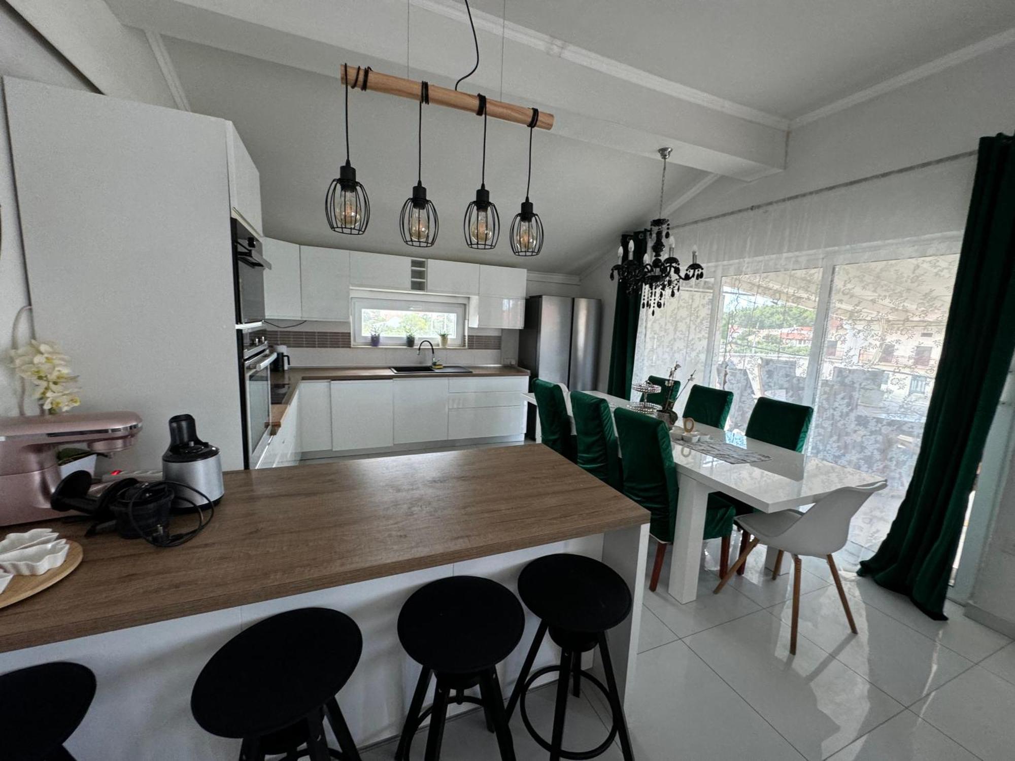 Penhaus Apartman Angelus Drage Pakostane Ngoại thất bức ảnh