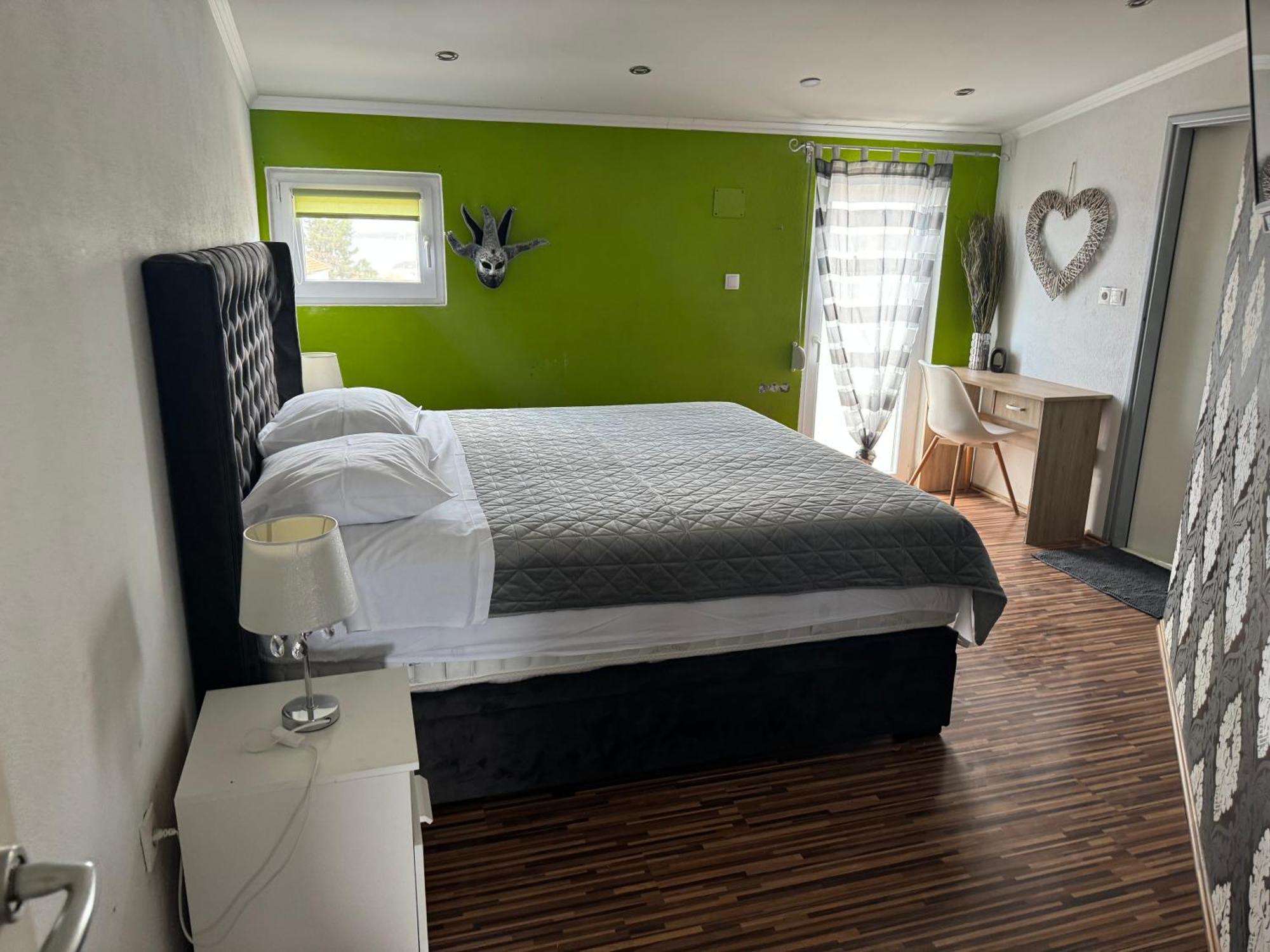 Penhaus Apartman Angelus Drage Pakostane Ngoại thất bức ảnh