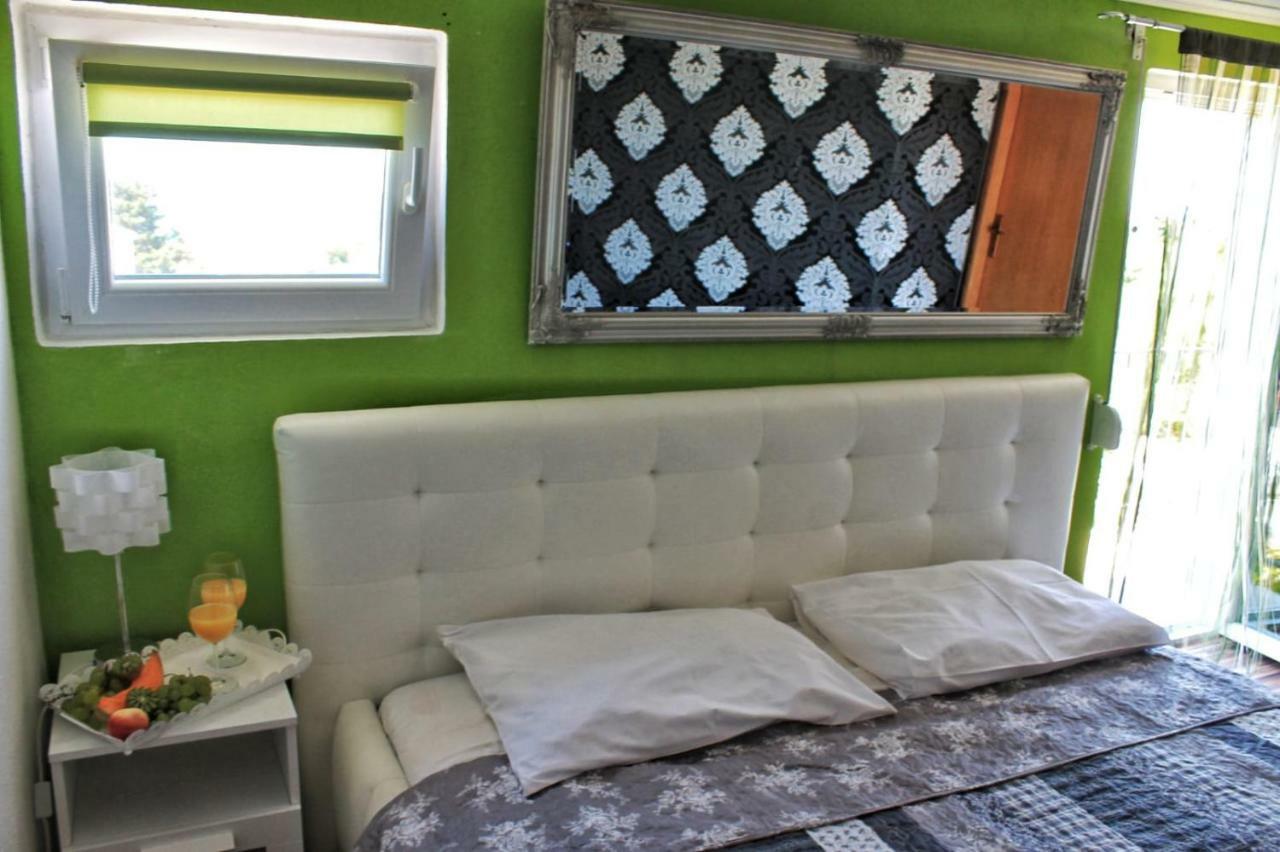 Penhaus Apartman Angelus Drage Pakostane Ngoại thất bức ảnh